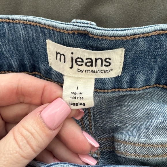 Maurices Jeggings - Picture 8 of 9